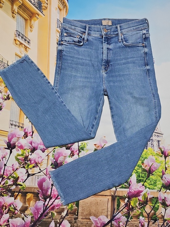 MOTHER Denim - Mother High Waisted Raw Hem Blue Jeans Size 25